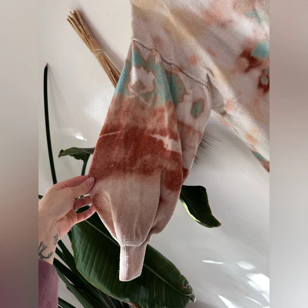 Free People Cosmos Tie Dye Pullover Sweatshirt Sweater Oversized Tunic - Picture 3 of 4